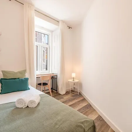 Guestready - Santa Quiteria Gf * 리스본